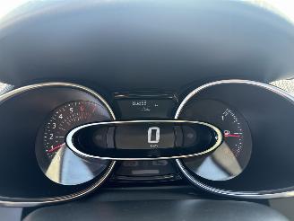 Renault Clio 1.2 16V Estate picture 19