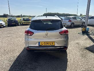 Renault Clio 1.2 16V Estate picture 6