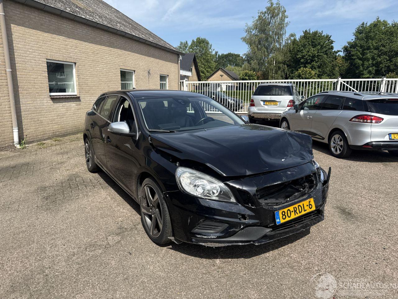 Volvo V-60 2.0T R-Design REST BPM €700,-!!! AUT