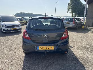 Opel Corsa 1.4-16V Anniversary Edition picture 6