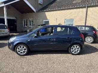 Opel Corsa 1.4-16V Anniversary Edition picture 4