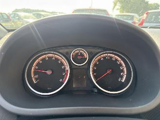 Opel Corsa 1.4-16V Anniversary Edition picture 13