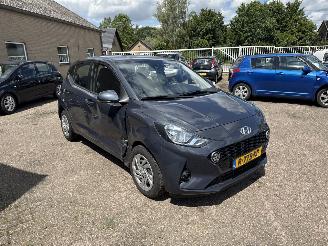 Voiture accidenté Hyundai I-10 1.0 Comfort REST BPM €800,-!!! 2022/10
