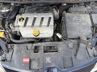 Renault Mégane Coupe 1.6 Dynamique picture 32