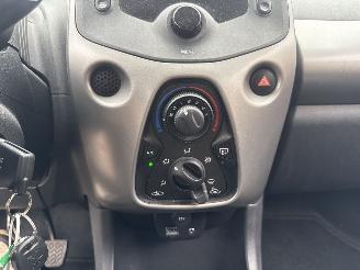 Peugeot 108 1.0 e-VTi Active REST BPM €200,-!!! picture 22