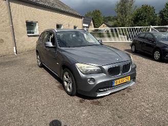 Schadeauto BMW X1 1.8i sDrive Exec. AUT 2011/3