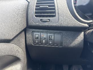 Kia Venga 1.4 CVVT X-ecutive picture 26