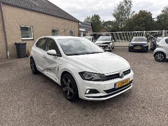 Schadeauto Volkswagen Polo 1.0 TSI Comfortline 2019/8
