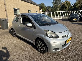 Damaged car Toyota Aygo 1.0-12V Comfort Automaat 2009/7