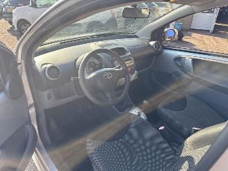Toyota Aygo 1.0-12V Comfort Automaat picture 21