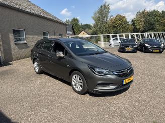 Auto incidentate Opel Astra SPORTS TOURER 1.0 Business Ex REST BPM €700,-!!! 2018/3