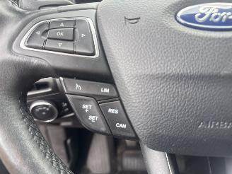 Ford Focus 1.0 Titanium REST BPM €400,-!!! picture 24