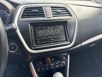 Suzuki SX4 SX4 S-cross AUT REST BPM €600,-!!! WEINIG KILOMETERS!!! picture 22