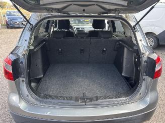 Suzuki SX4 SX4 S-cross AUT REST BPM €600,-!!! WEINIG KILOMETERS!!! picture 33