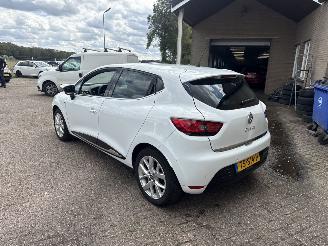 Renault Clio 0.9 TCe Limited REST BPM €400,-!!! picture 5