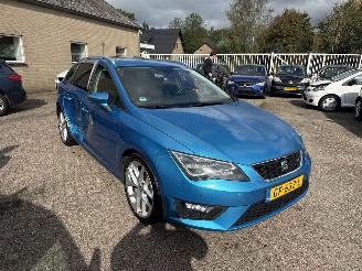 Voiture accidenté Seat Leon ST 1.4 TSI ACT FR Dyn. AUT REST BPM €300,-!!! 2015/5