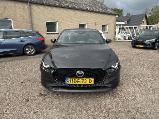 Mazda 3 2.0 e-SA-G Luxury M Hybrid 122  REST BPM €700,-!!! picture 2