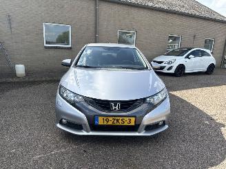 Honda Civic 5DR 1.8 GT AUTOMAAT REST BPM €300,-!!! picture 2