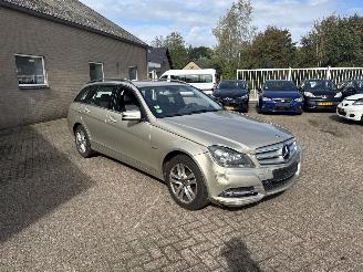 Voiture accidenté Mercedes C-klasse 200 CDI BnsCl. Avg. 2011/6