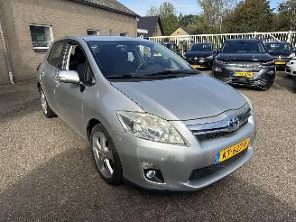 Voiture accidenté Toyota Auris 1.8 Full Hyb.Exe.Bns 2012/1