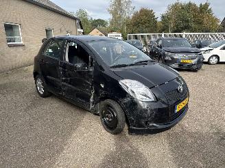 Damaged car Toyota Yaris 1.3 VVTi Sol Sport 2008/2