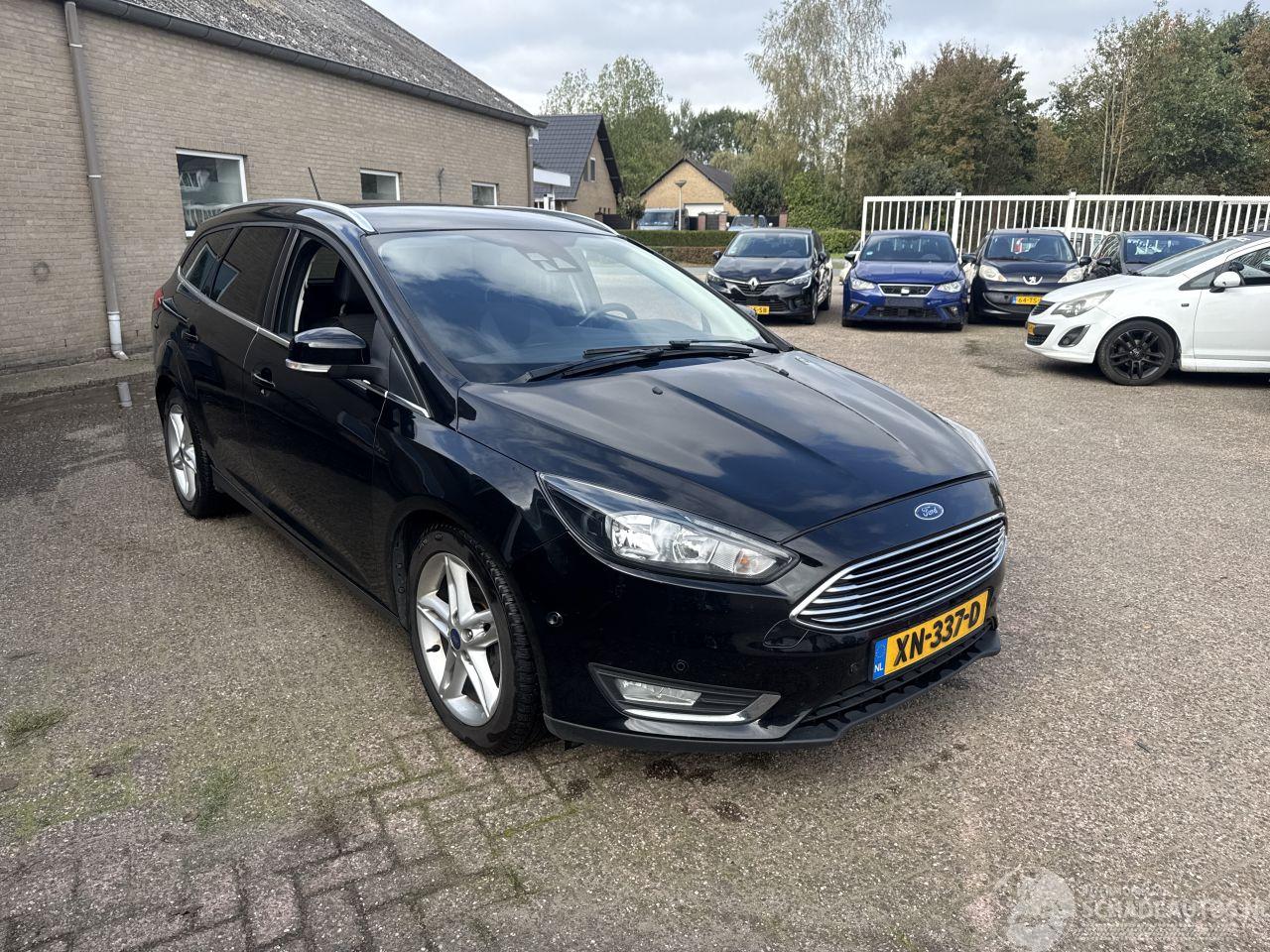 Ford Focus 1.0 Titanium REST BPM €300,-!!!
