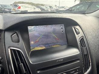 Ford Focus 1.0 Titanium REST BPM €300,-!!! picture 32