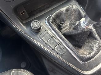 Ford Focus 1.0 Titanium REST BPM €300,-!!! picture 19