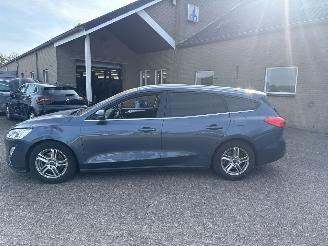 Ford Focus 1.0 EcoBoost Trend Edition picture 9
