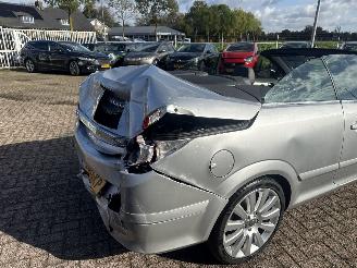 Opel Astra TWIN TOP 1.8 Cosmo WEINIG KILOMETERS picture 10