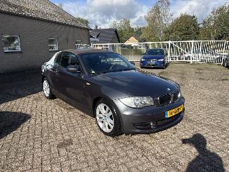 Voiture accidenté BMW 1-serie 118i Executive Cabrio 2008/8