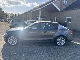 BMW 1-serie 118i Executive Cabrio picture 4