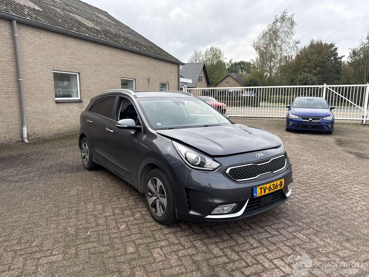 Kia Niro 1.6 GDi H. BusinessL AUT REST BPM €300,-!!!