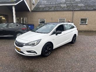 Opel Astra SPORTS TOURER 1.4 Turbo picture 3