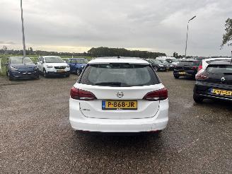 Opel Astra SPORTS TOURER 1.4 Turbo picture 7