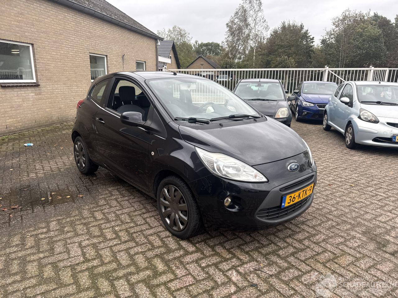 Ford Ka 1.2 Titanium WEINIG KM NAP