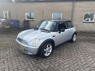 Mini Cooper 1.6 Cooper Chili picture 3
