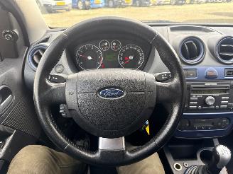 Ford Fiesta 1.3-8V Futura XL picture 19