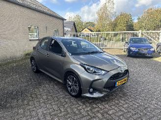 Coche accidentado Toyota Yaris 1.5 Hybrid.Active AUT WEINIG KM REST BPM €200,-!!! 2022/9