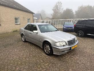 skadebil auto Mercedes C-klasse 240 Sport AUTOMAAT 1999/4