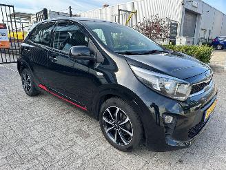 Vaurioauto  passenger cars Kia Picanto 1.0 MPi ComfortPlusLine 2020/1