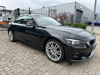 Vaurioauto  passenger cars BMW 4-serie Cabrio 420i High Executive 2017/6
