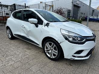 Auto incidentate Renault Clio 1.0 TCe Life 2024/10