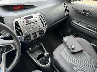 Hyundai I-20 1.2i i-Drive picture 10