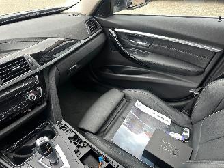 BMW 3-serie 318i Luxury Edition picture 12