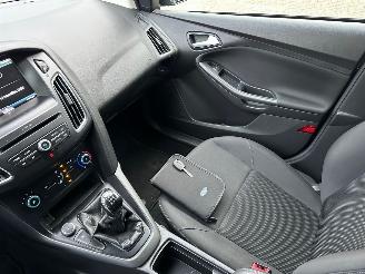 Ford Focus Wagon 1.0 Trend | Nieuwe riem! picture 14