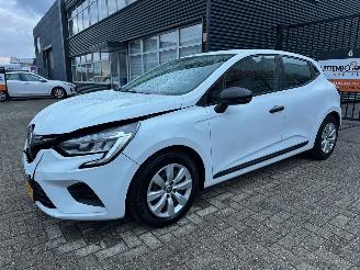 Renault Clio 1.0 TCe Life picture 4