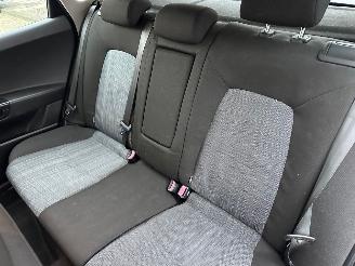 Kia Cee d 1.4 CVVT X-ecutive picture 14