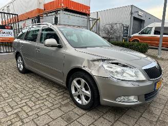 Coche accidentado Skoda Octavia 1.4 TSI Greentech Elegance Business Line 2012/1