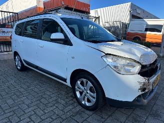 Auto incidentate Dacia Lodgy 1.2 TCe Prestige 5p. 2013/3